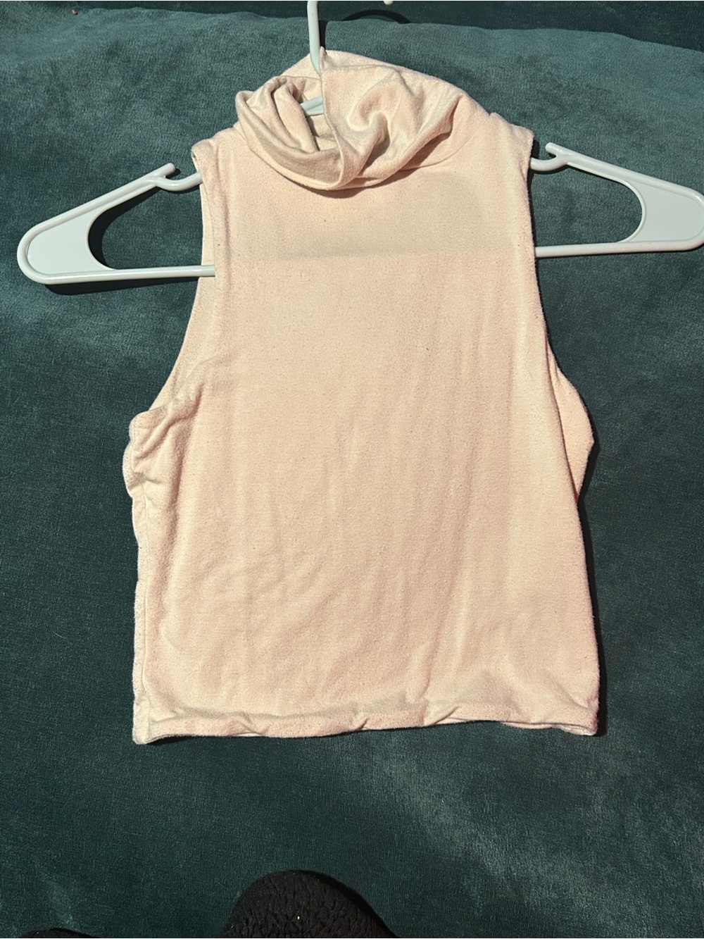 Re Ona Sleeveless Turtleneck Tank - Pale Pink